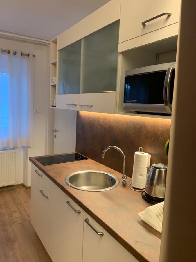 Apartma Eli Apartment *